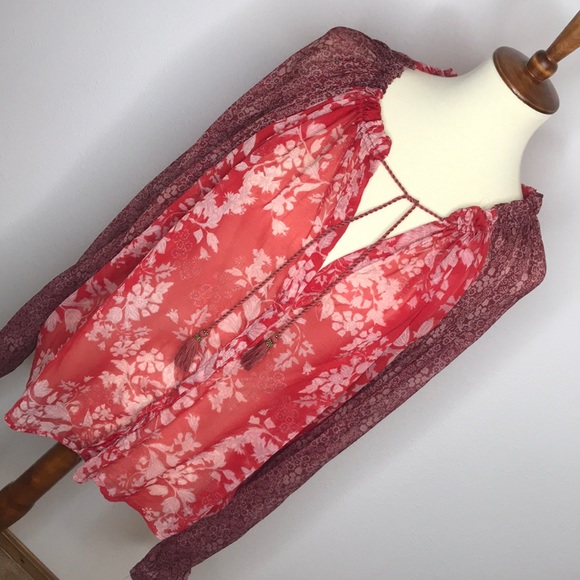 Free People Tops - 4/$20 Free People long sleeve top